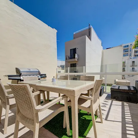 Charming With Jacuzzi In St Julians *