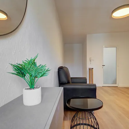 Charming With Jacuzzi In St Julians * San Ġiljan