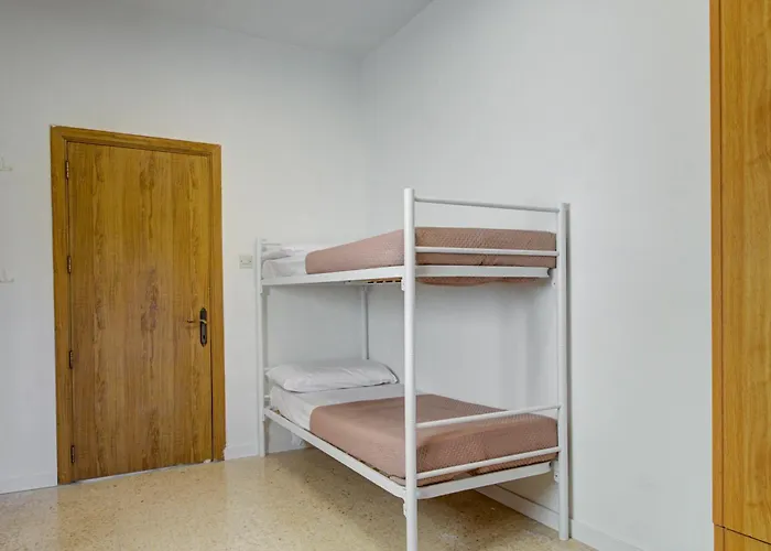 Apartman Charming With Jacuzzi In St Julians