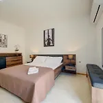 Apartment Charming With Jacuzzi In St Julians