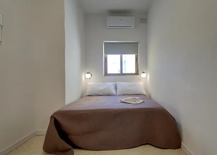 Charming With Jacuzzi In St Julians Saint Julian's